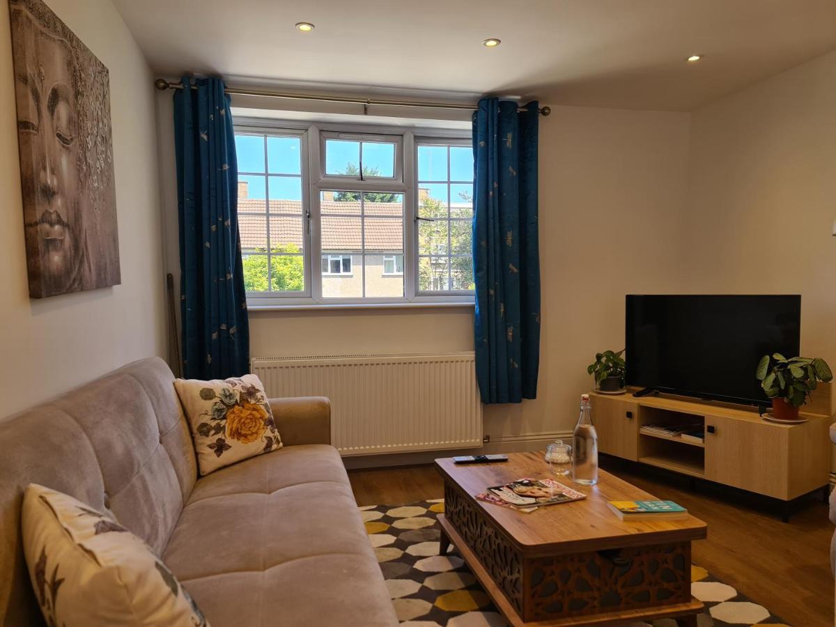 New - Family 2 Bedroom London Apartment In Quiet Street Near Parks 107-3 1Fl מראה חיצוני תמונה