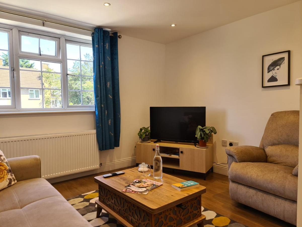 New - Family 2 Bedroom London Apartment In Quiet Street Near Parks 107-3 1Fl מראה חיצוני תמונה